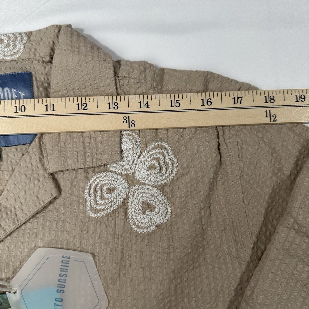 Free Planet Shirt Men's Medium Color Is Oxford Tan Seersucker NEW W/Tags - Picture 9 of 12